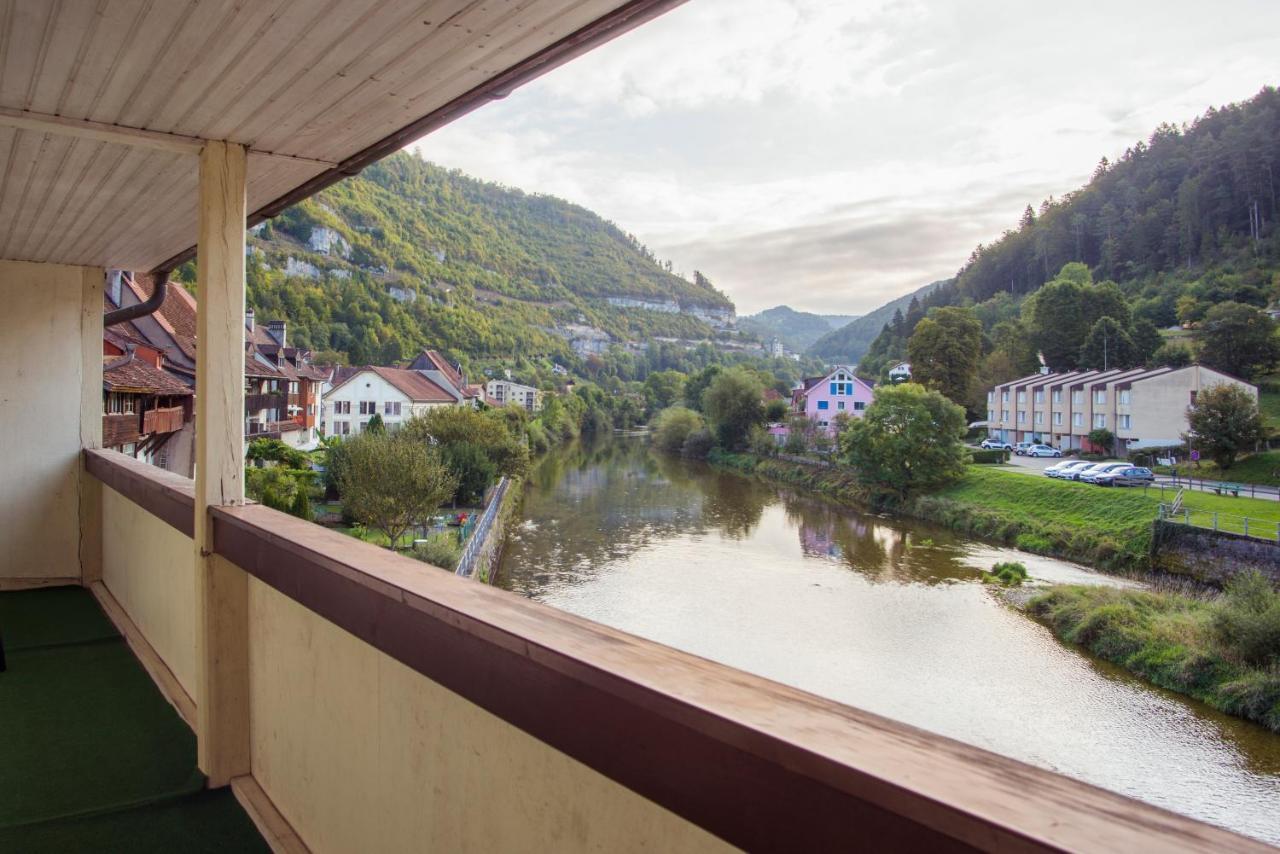 Hotel Demi-Lune Saint-Ursanne Bagian luar foto
